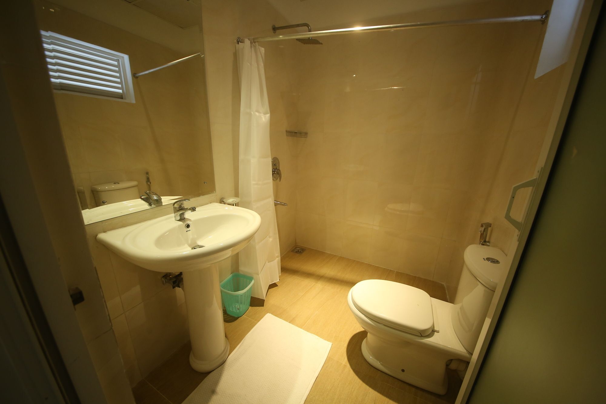 Hotel Sunhill Mount Lavinia مافونت لافينيا المظهر الخارجي الصورة